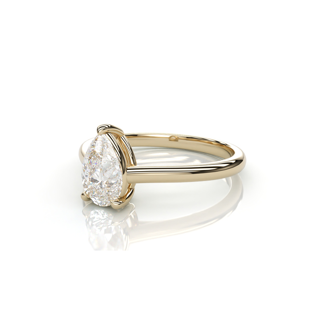 18Κ Yellow Gold Pear LAB Diamond Ring