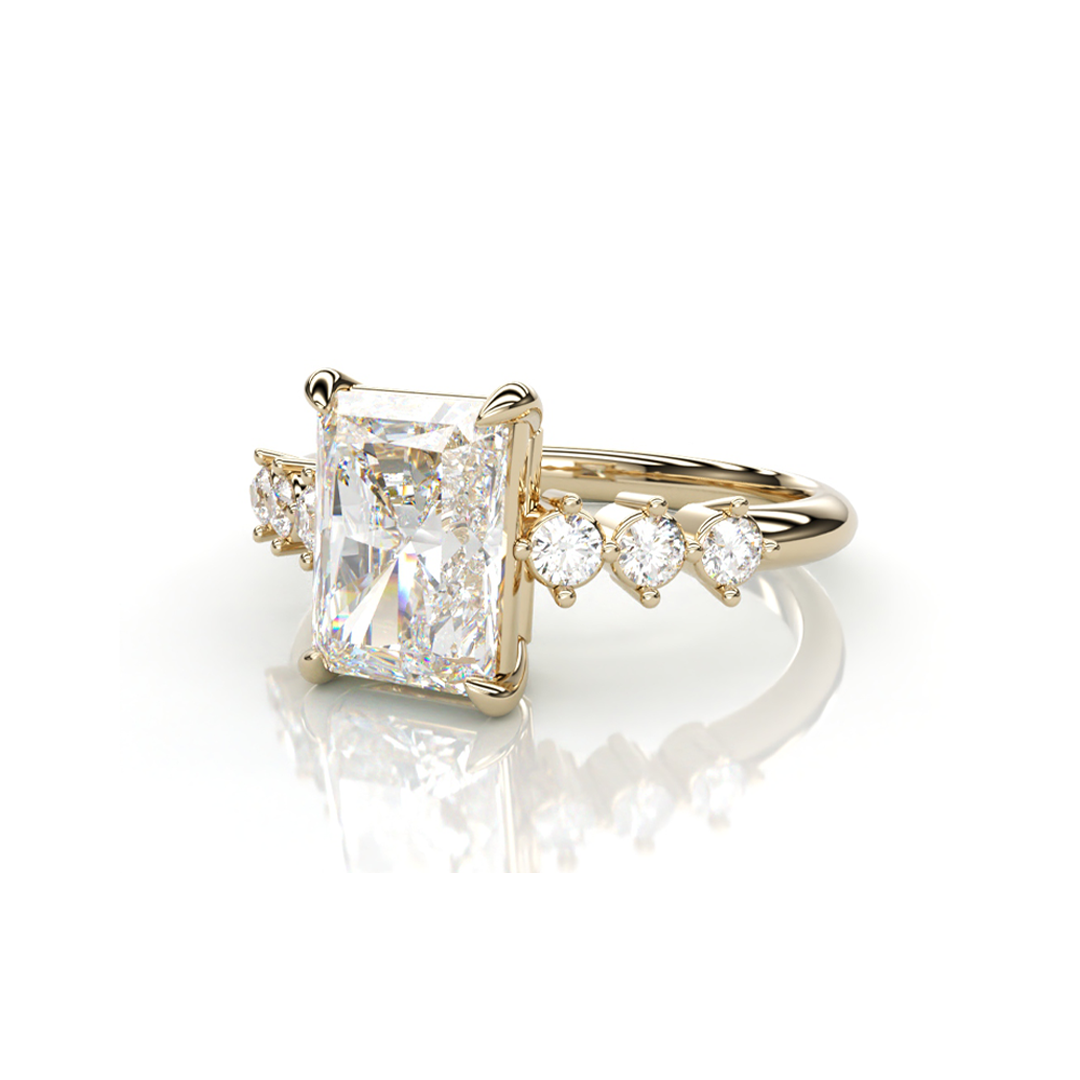 18K Yellow Gold Emerald LAB Diamond Ring with 6 small Diamonds