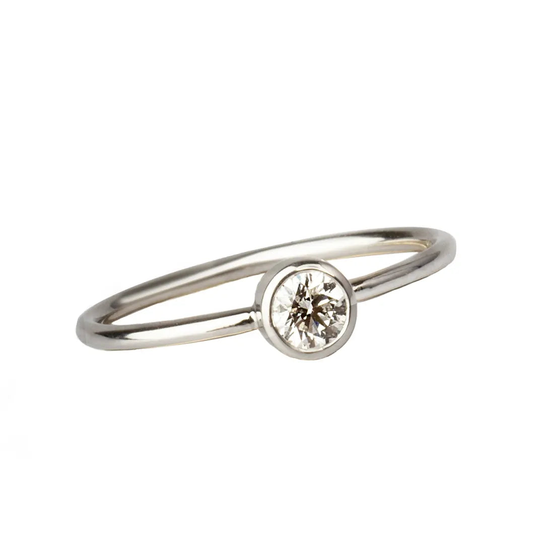 14K Gold Round Diamond Ring, Minimal Style