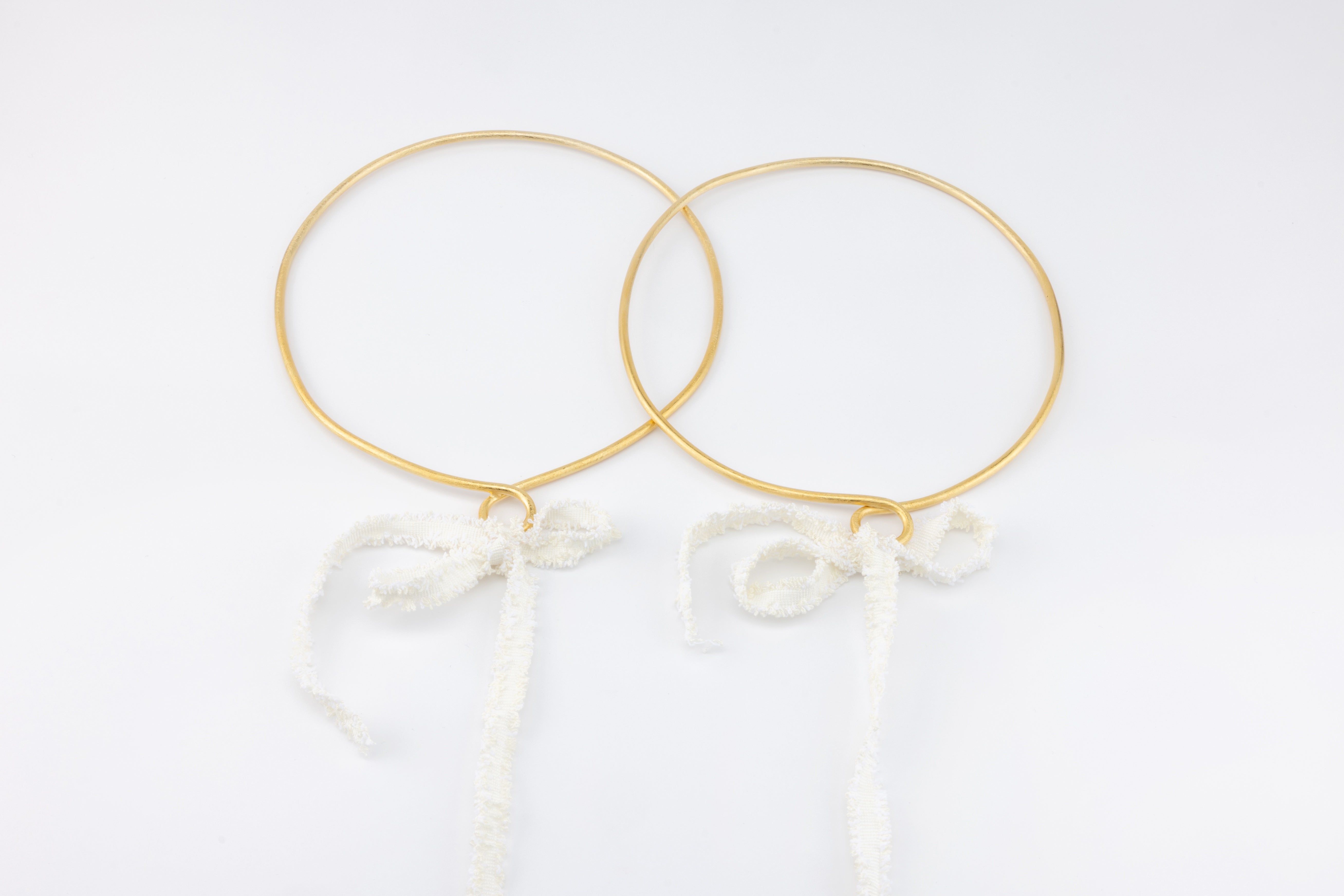 Thick Diamond-Cut Wedding Crowns (Stefana)