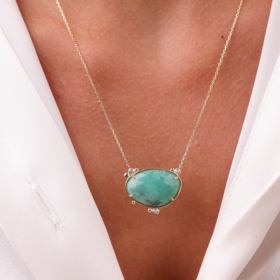 14K Gold Horizontal Emerald Necklace  with 3 diamonds