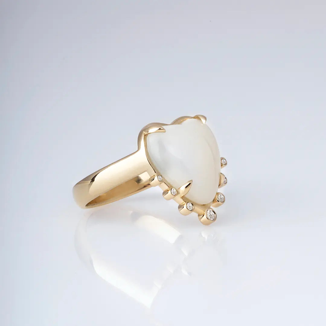 14K Gold Ring, White Agate Heart Ring with Diamonds