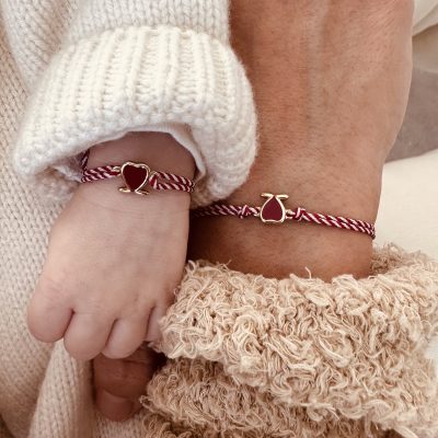 14K Gold Tiny Heart March Bracelet