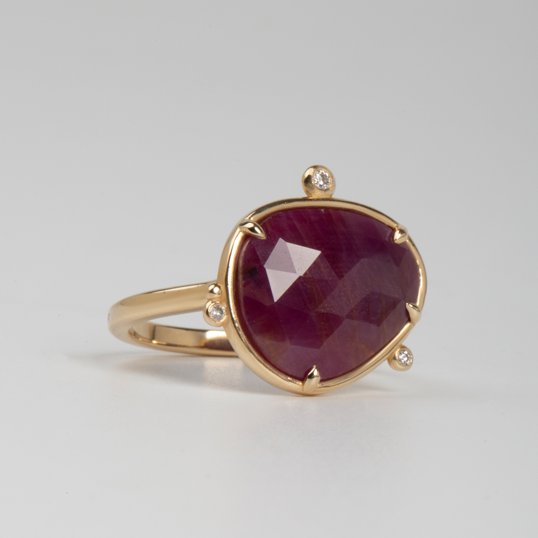 14K Gold Rose cut Ruby Ring with 3 Diamonds
