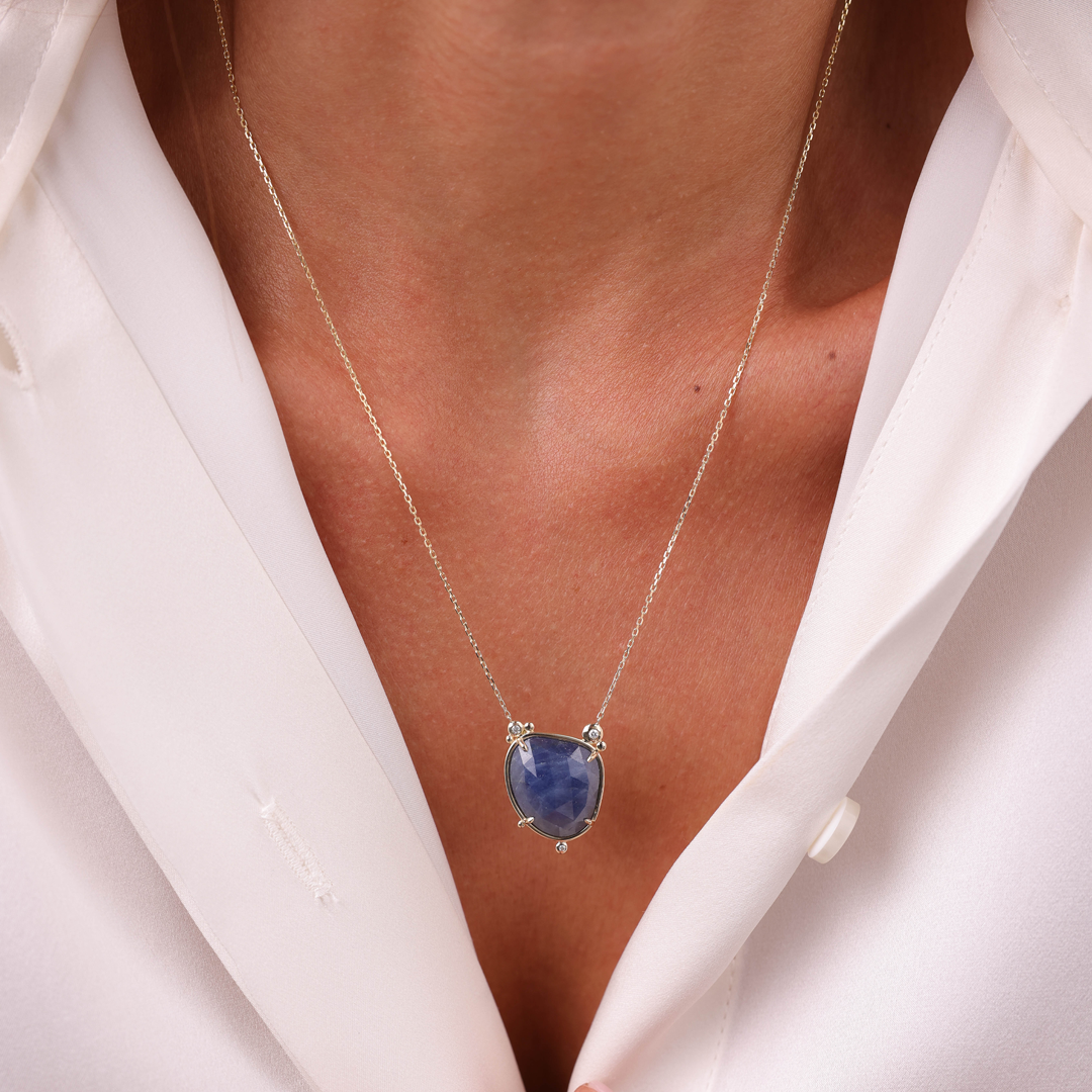 14K Gold Irregular Sapphire Necklace  with  3 diamonds