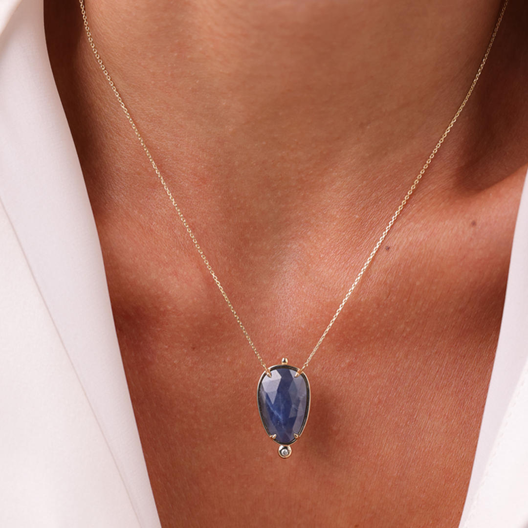 14K Gold Vertical Sapphire Necklace  with a diamond
