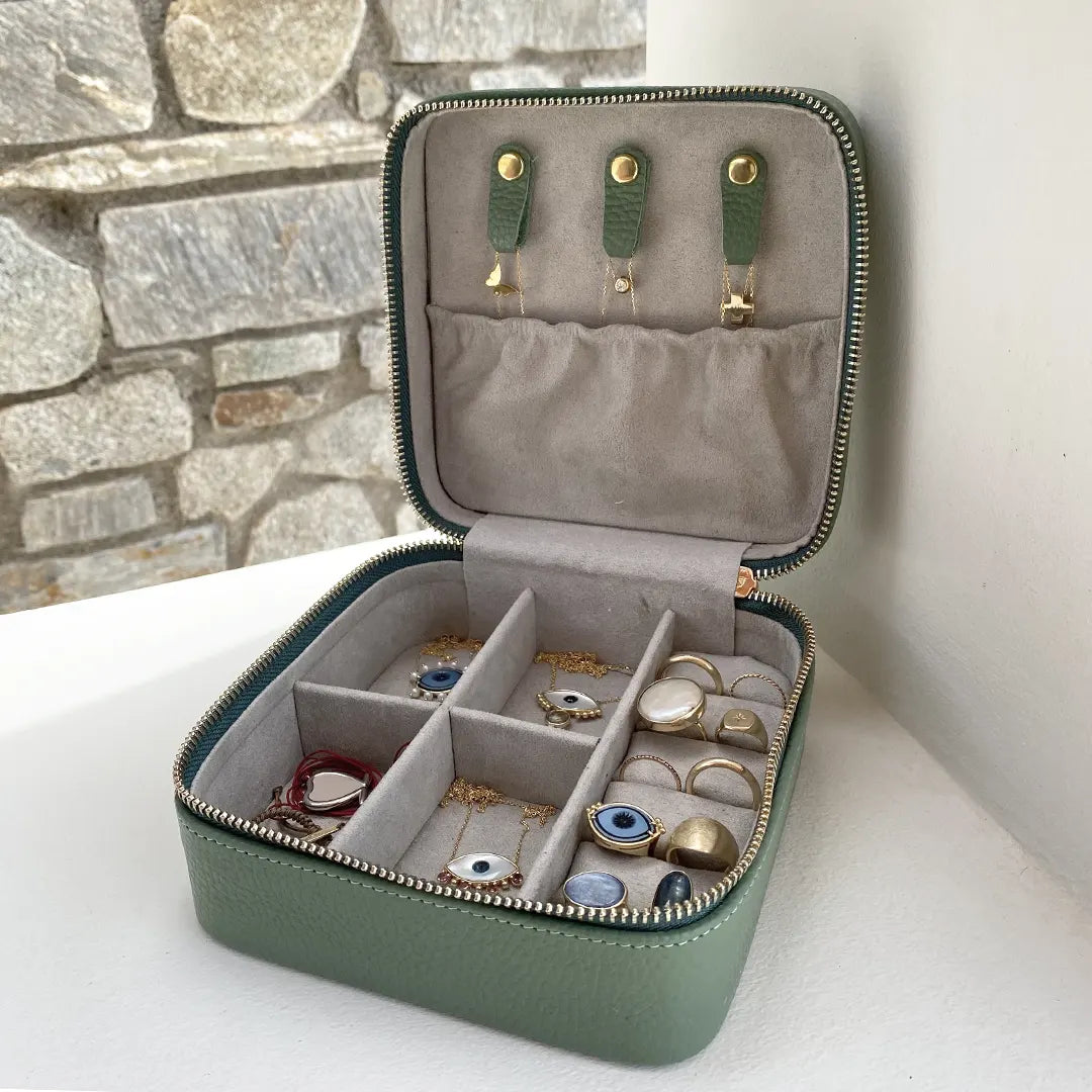 Dusty Pink Jewellery Case