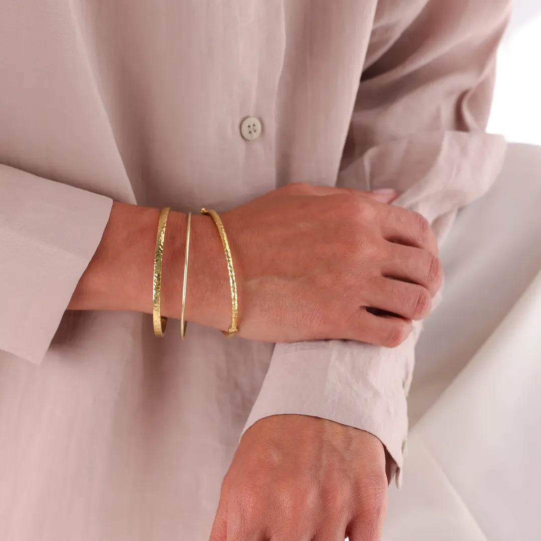 14K gold Tube Hammered Bracelet