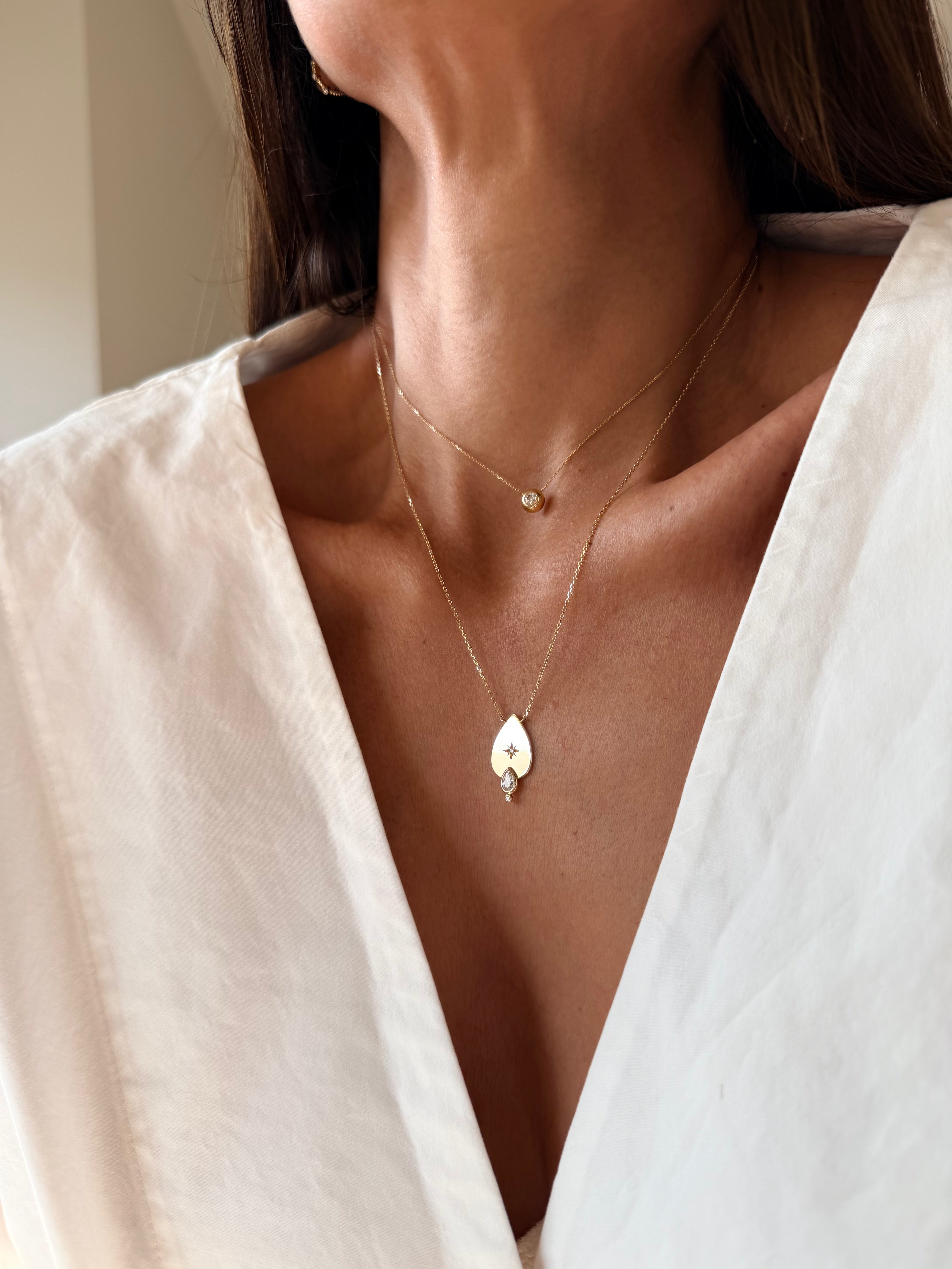 14K Gold Big Drop-shaped Diamond Star Necklace with Diamond