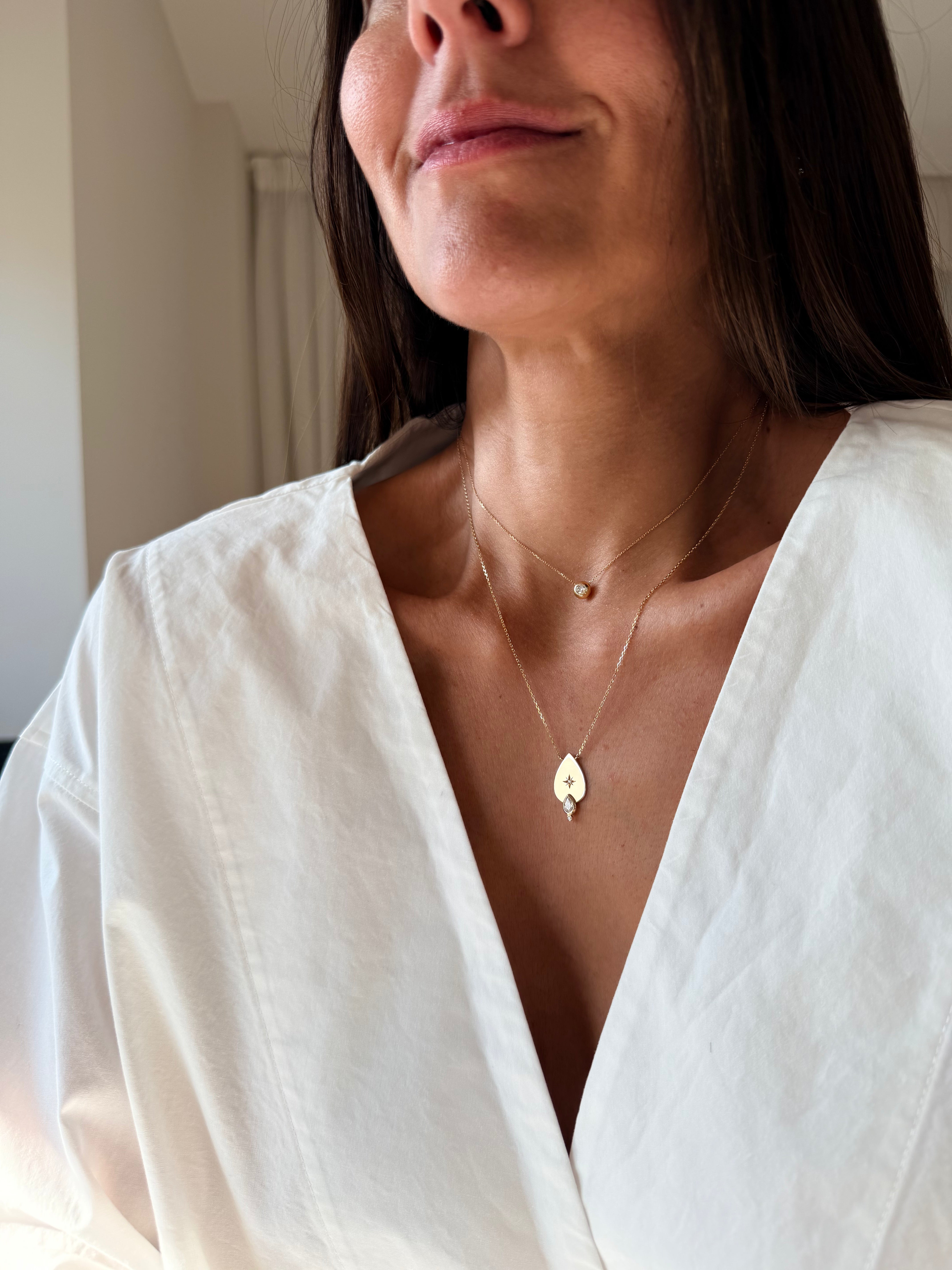 14K Gold Big Drop-shaped Diamond Star Necklace with Diamond