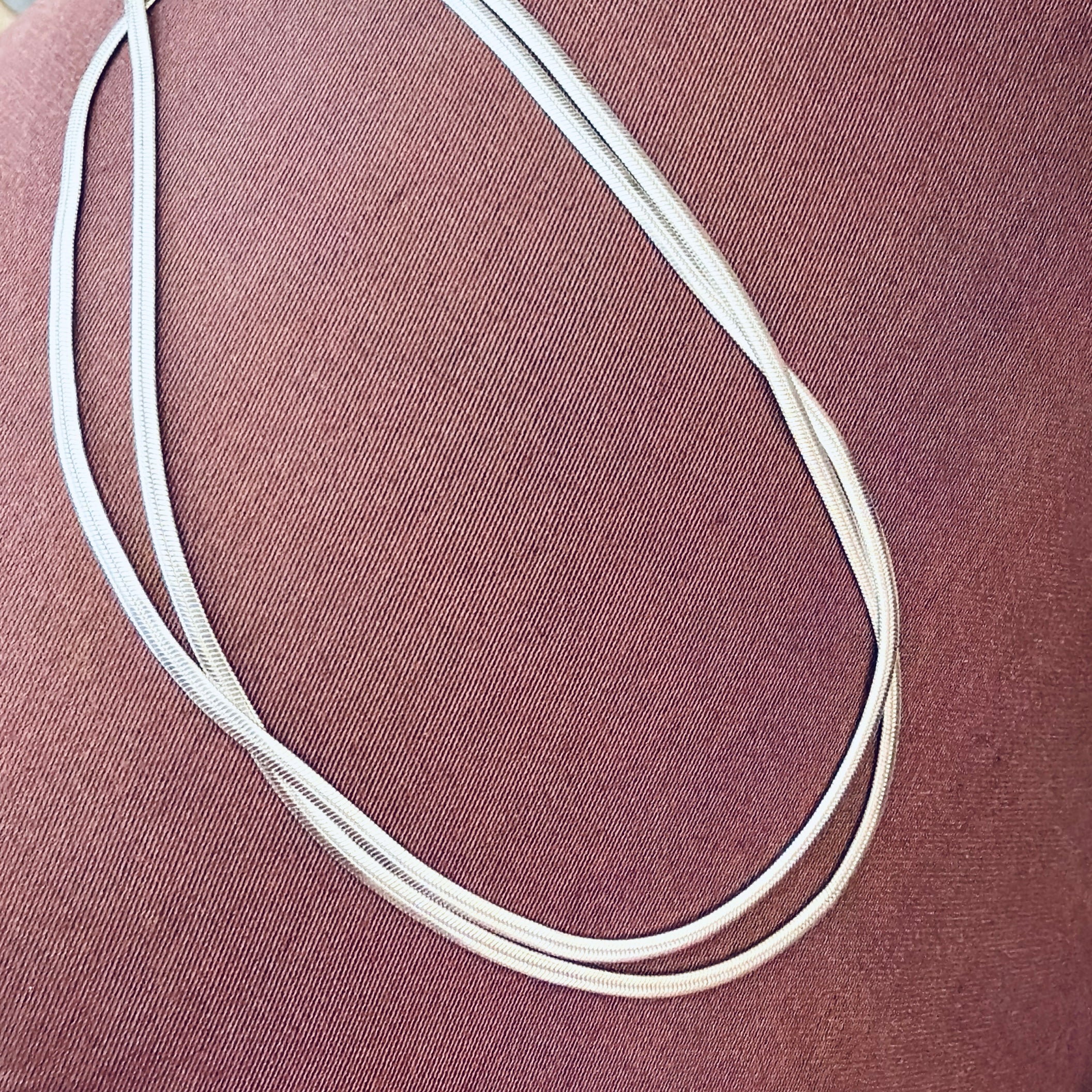 Mer-Mades Silk Wave Chain