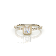 18K Yellow Gold Emerald Natural Diamond Ring