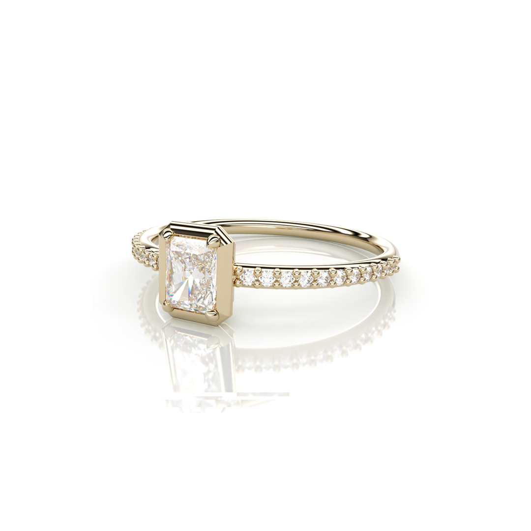 18K Yellow Gold Emerald Natural Diamond Ring