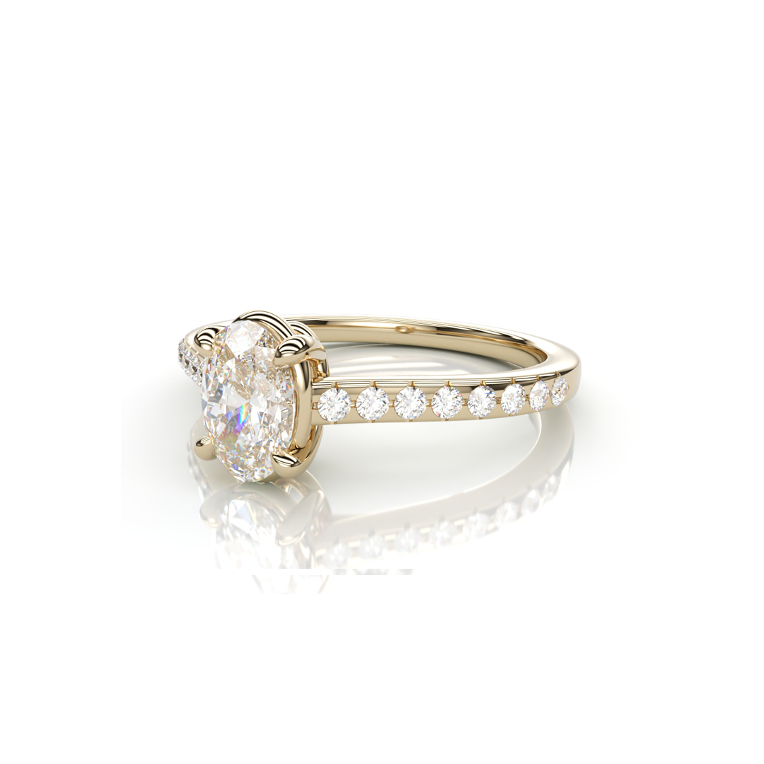 18K Yellow Gold Oval Natural Diamond Ring