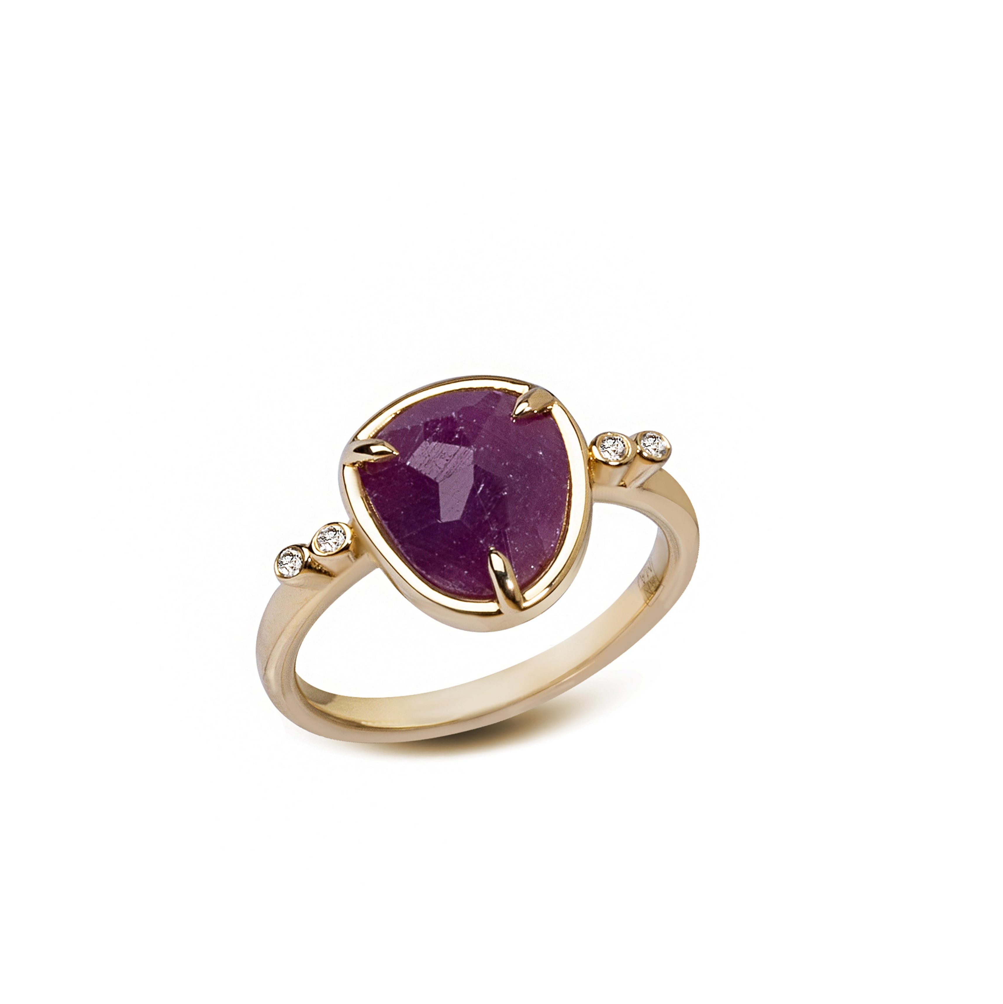 Red Essence – 14K Gold Ring with Ruby & Diamonds