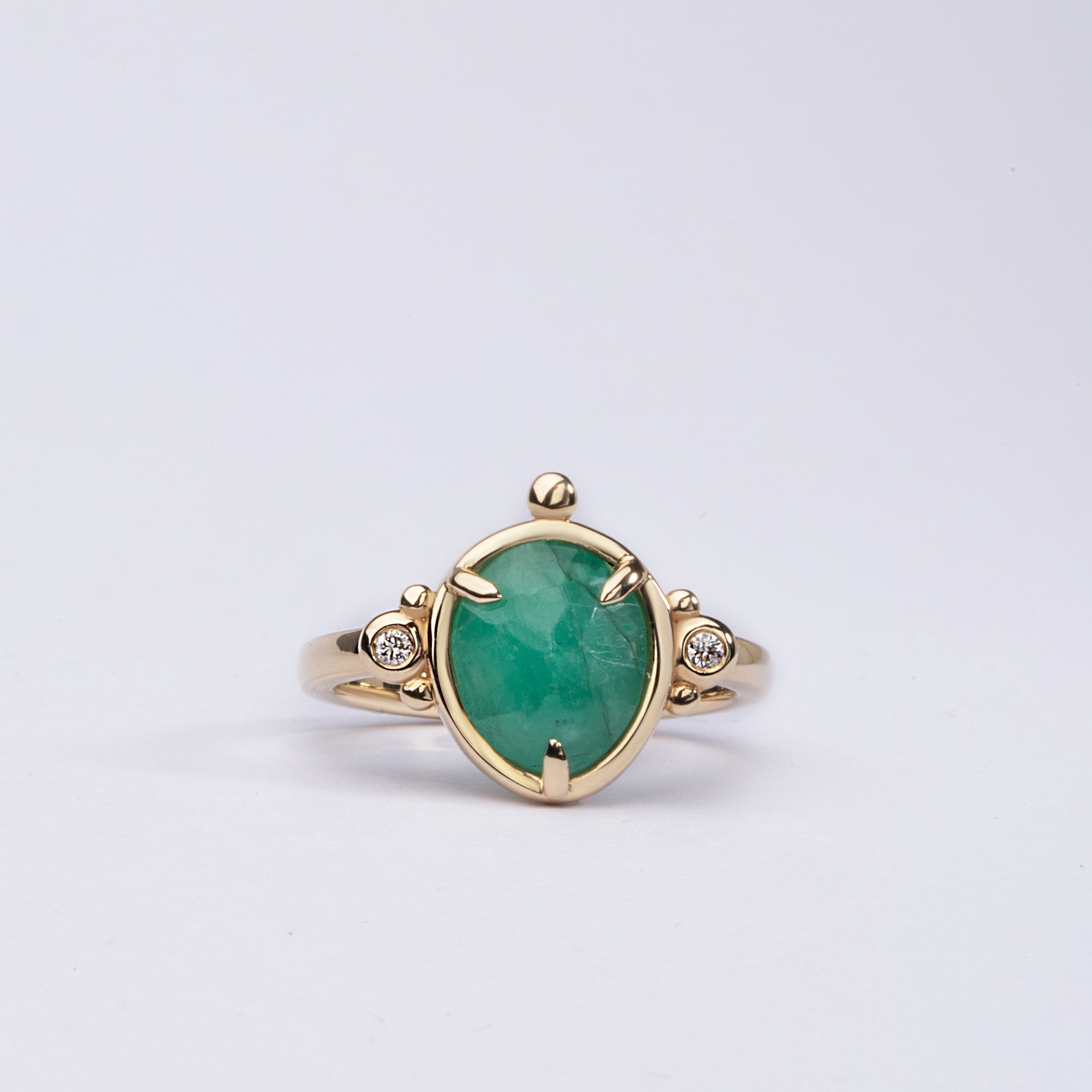 Spring Bloom – 14K Gold Ring with Emerald & Diamonds