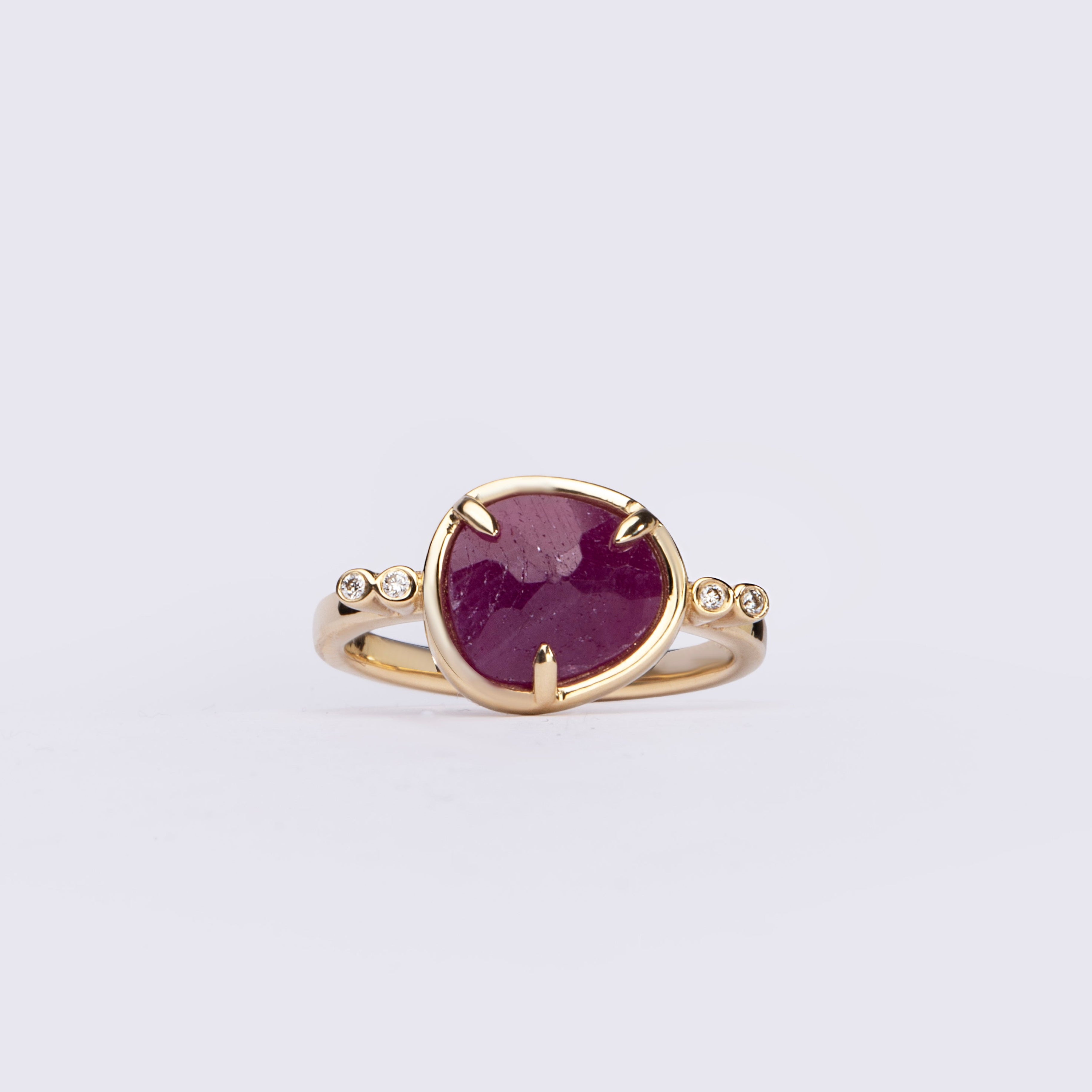 Heartspell – 14K Gold Ring with Ruby & Diamonds