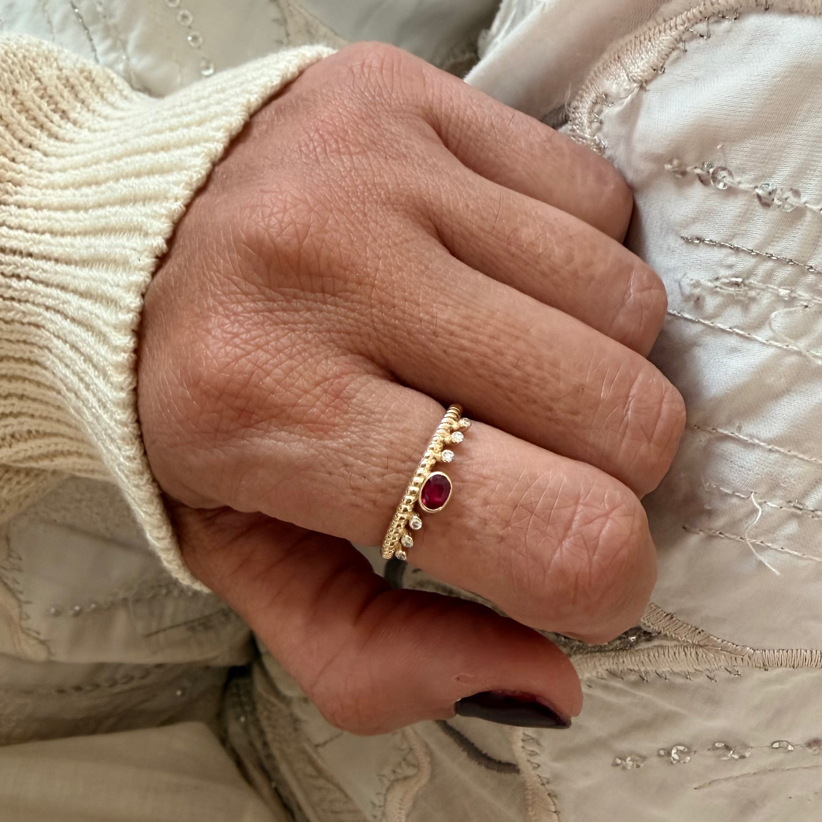 14K Gold Twisted Band Ruby Diamond Ring
