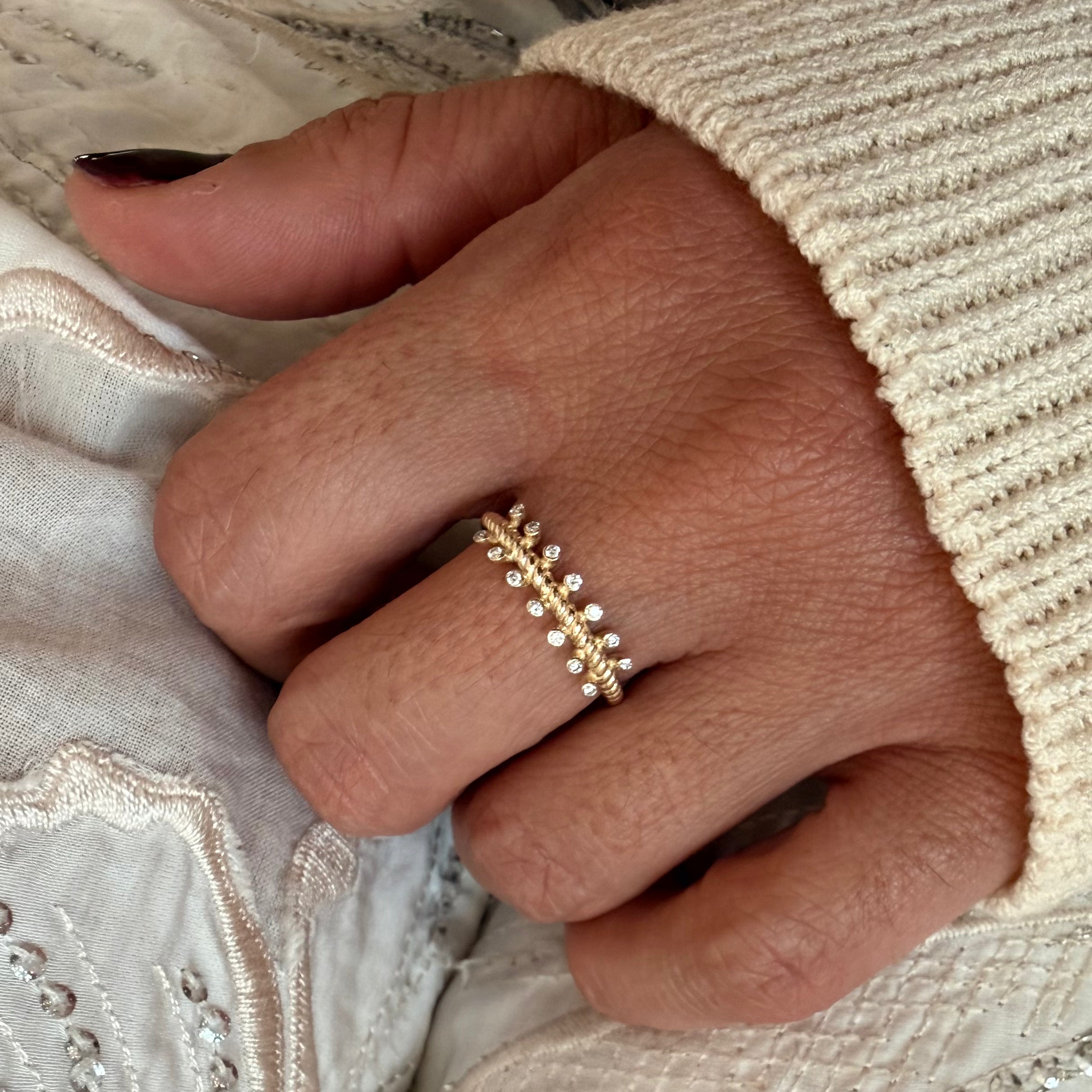 14K Gold Twisted Band Diamond Ring
