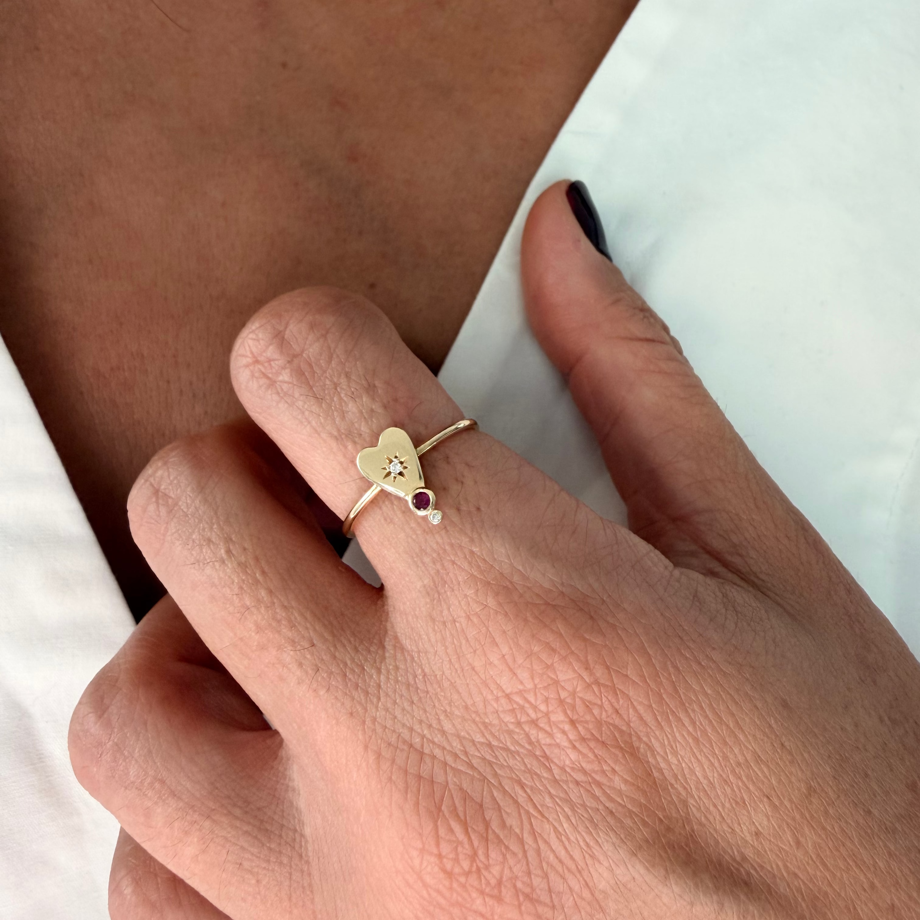 14K Gold Small Heart- shaped Diamond Star Ring with Ruby