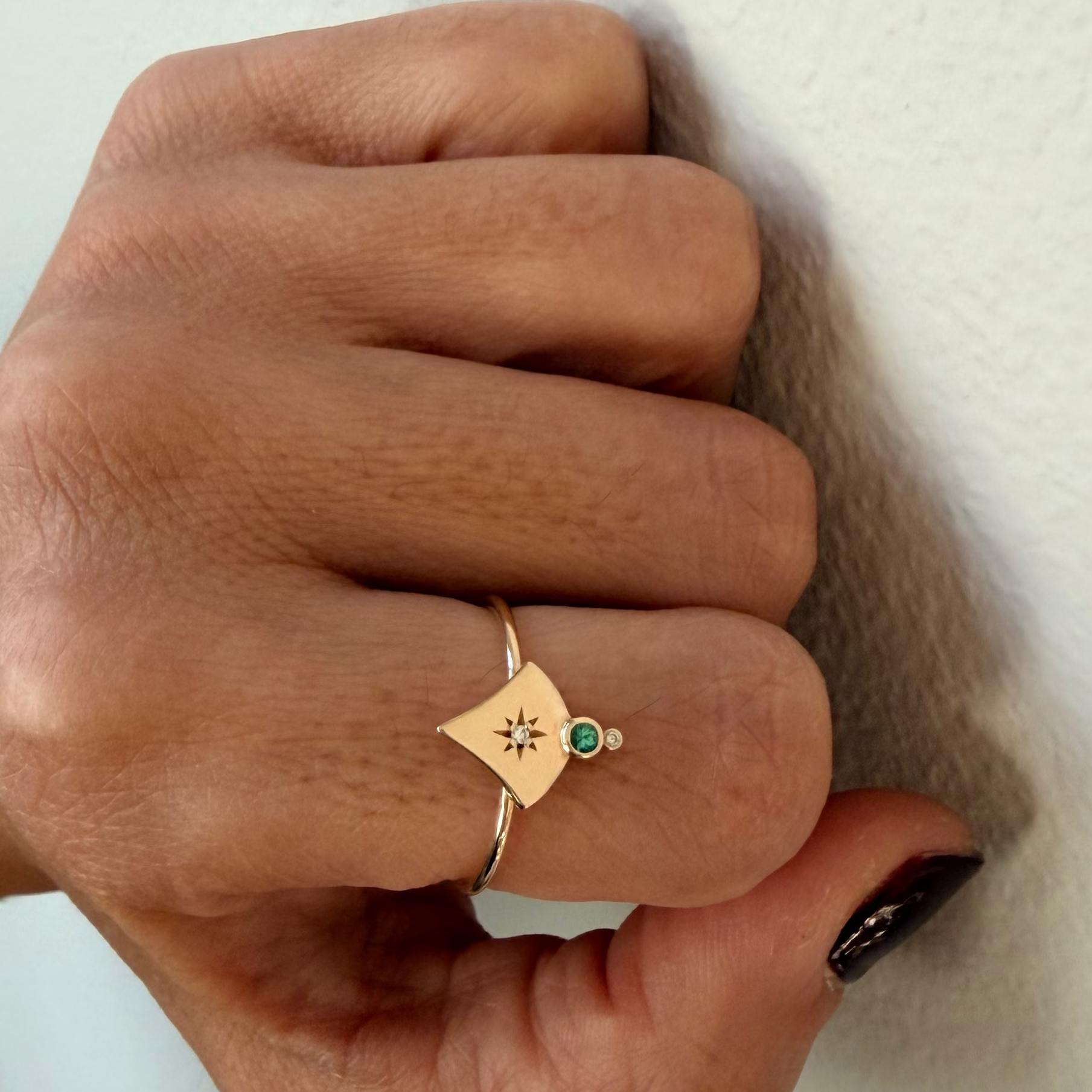 14K Gold Curved Triangle Diamond Star Ring with Emerald