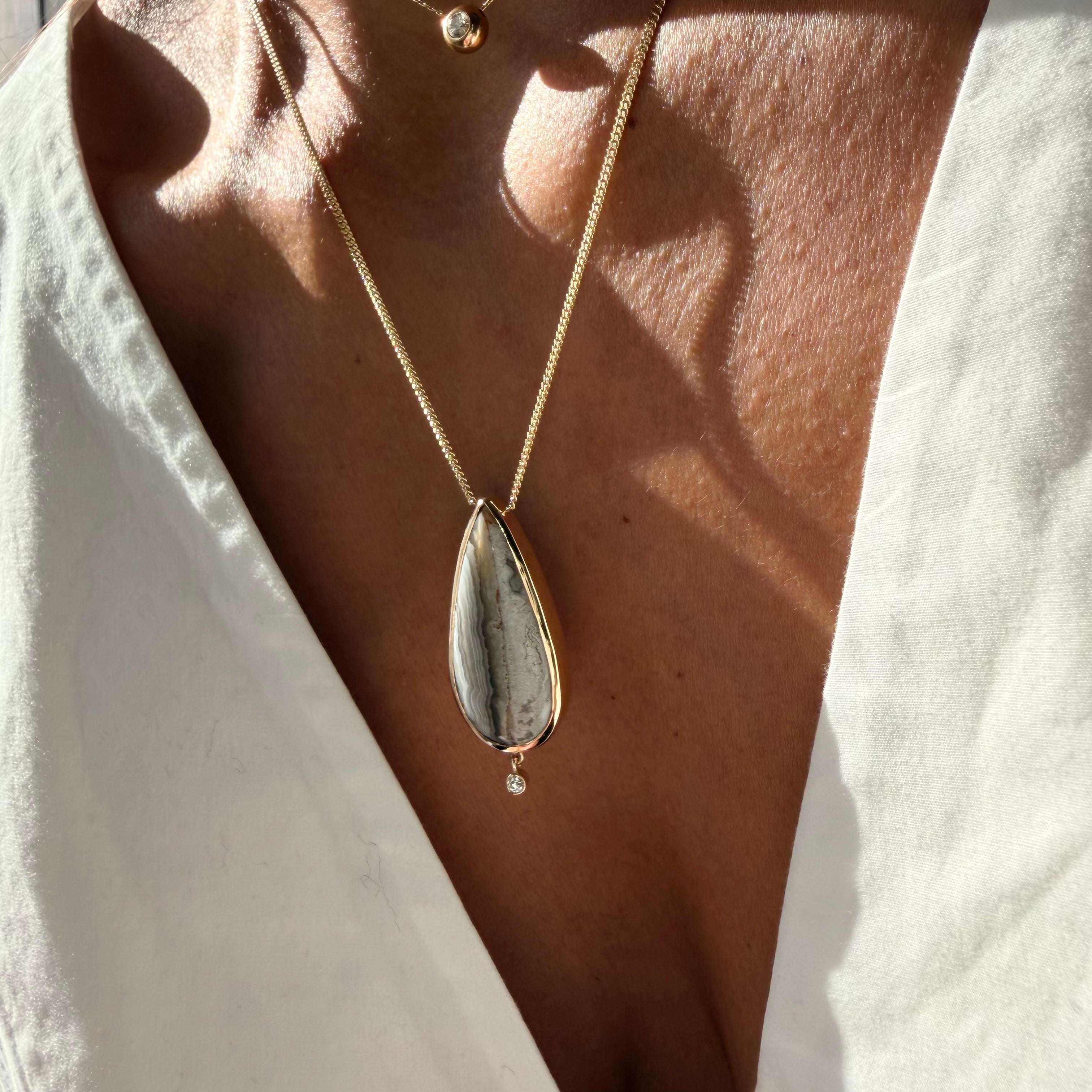 Vertical Silence — Lace Agate & Diamond Necklace