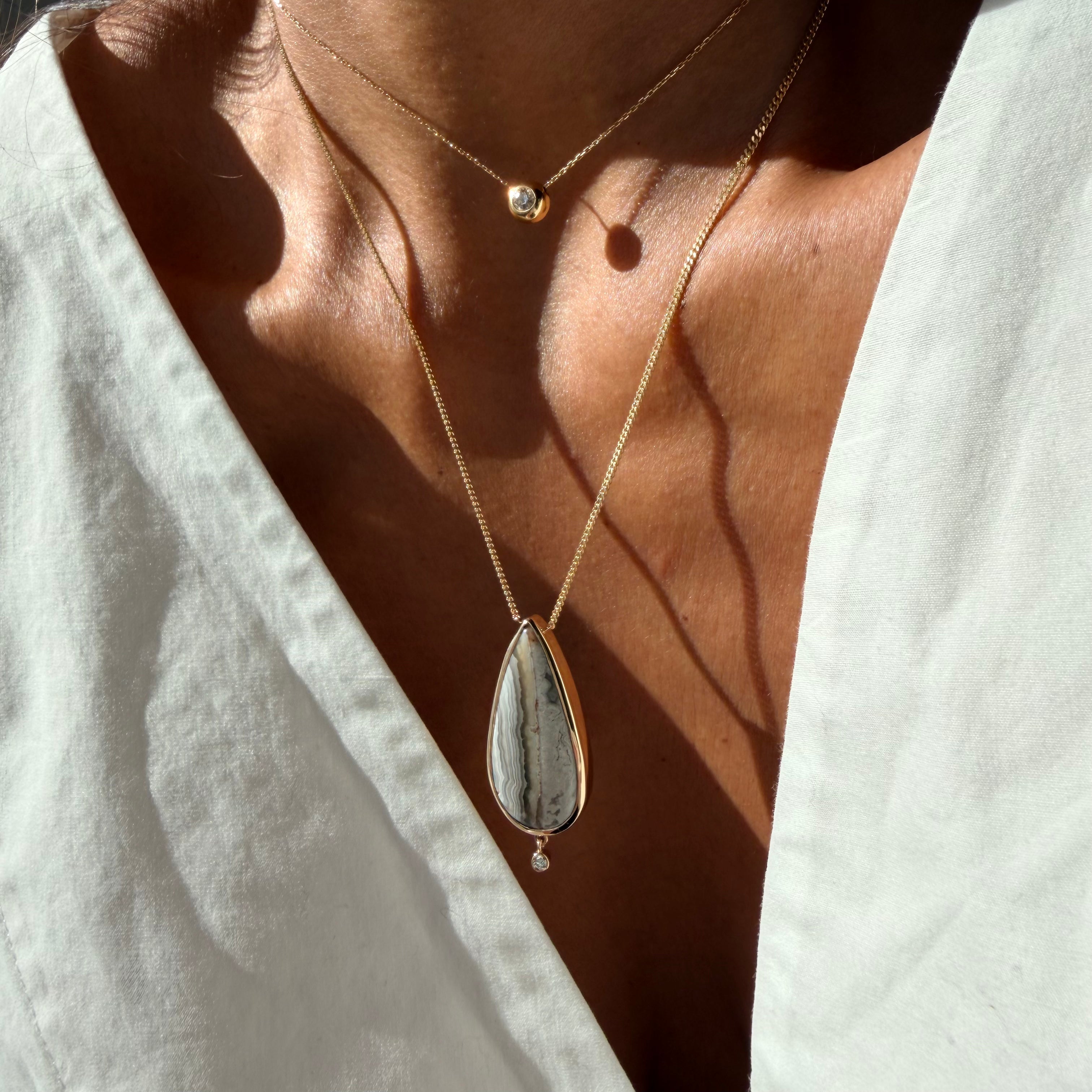 Vertical Silence — Lace Agate & Diamond Necklace