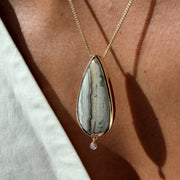 Vertical Silence — Lace Agate & Diamond Necklace