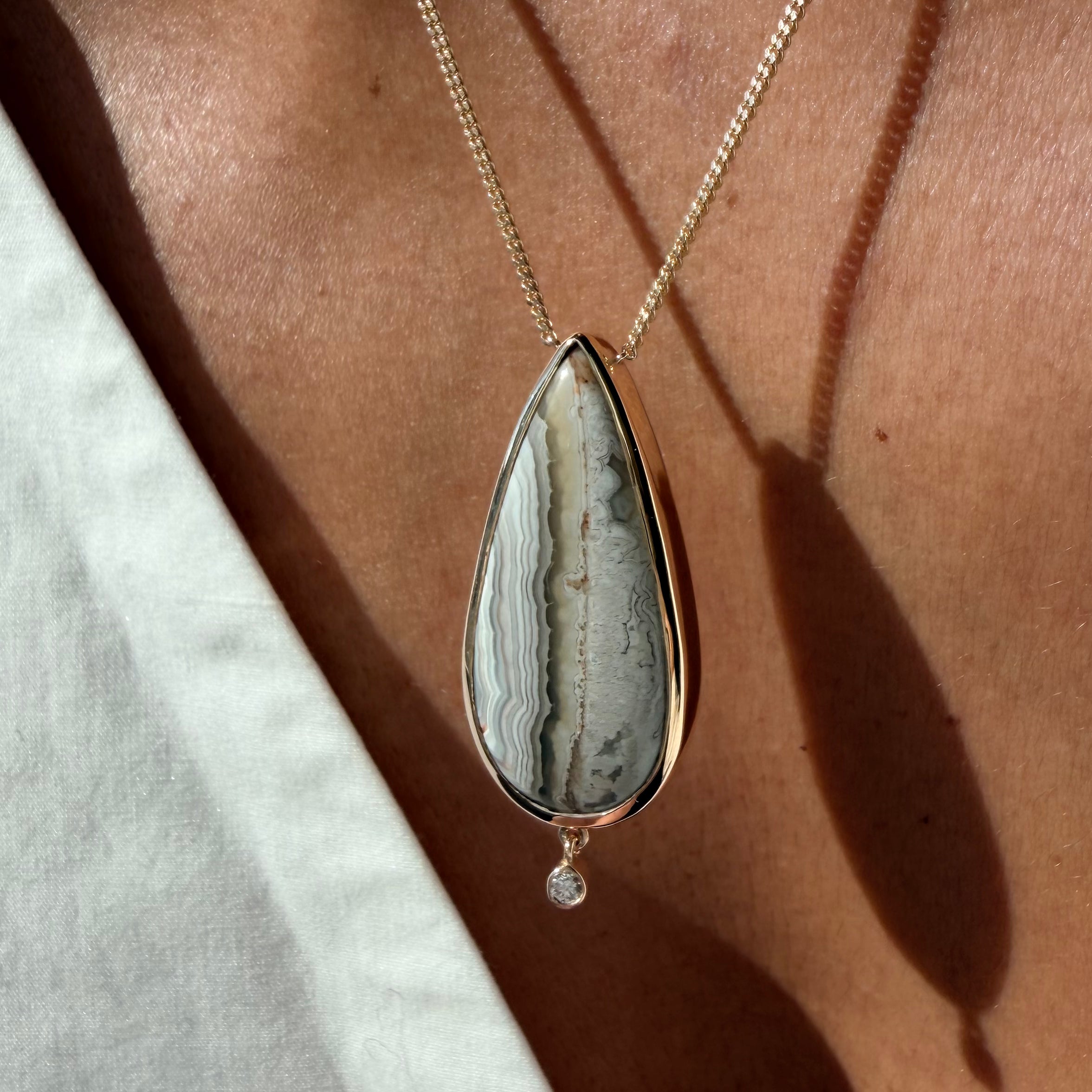 Vertical Silence — Lace Agate & Diamond Necklace