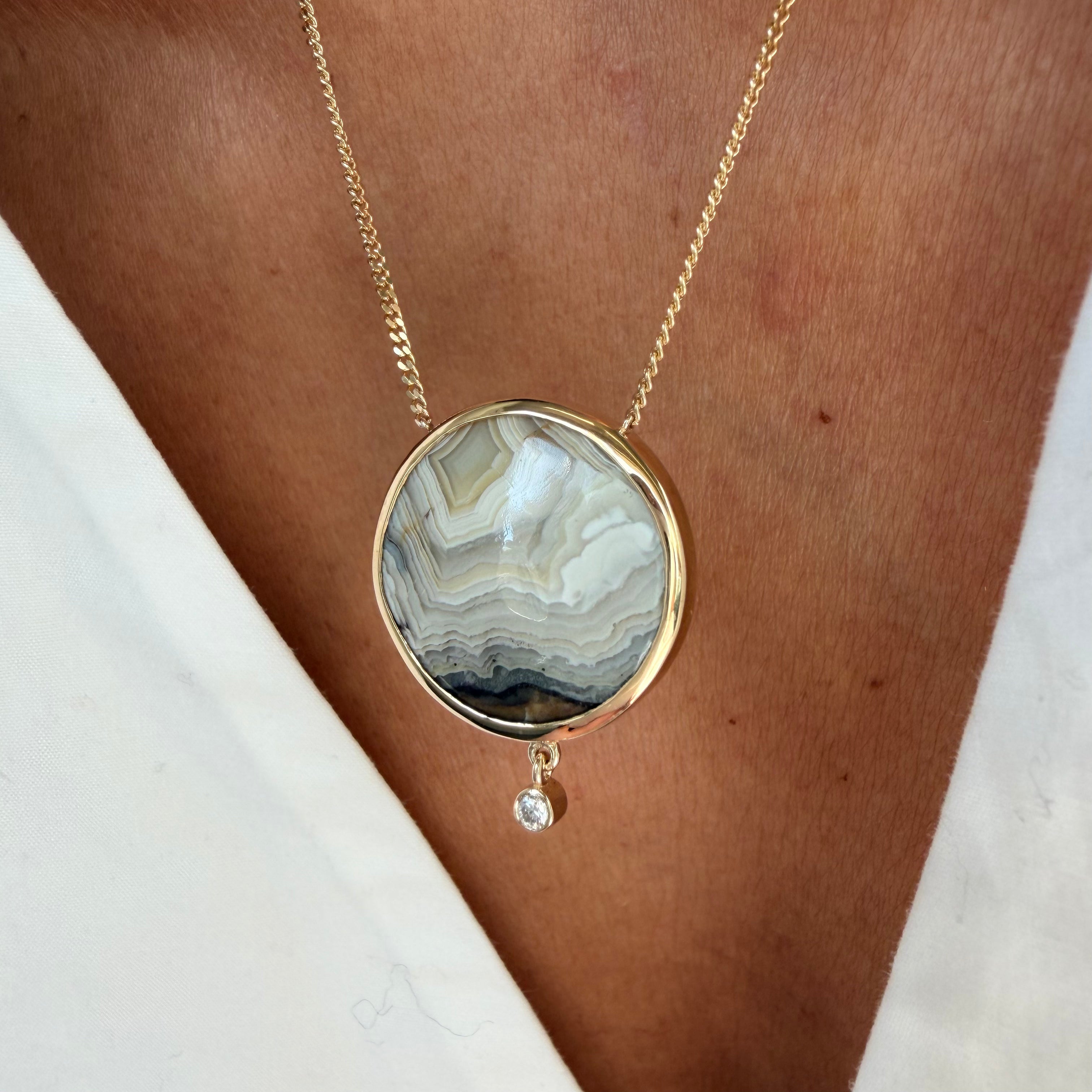 Gradient Light — Lace Agate & Diamond Necklace