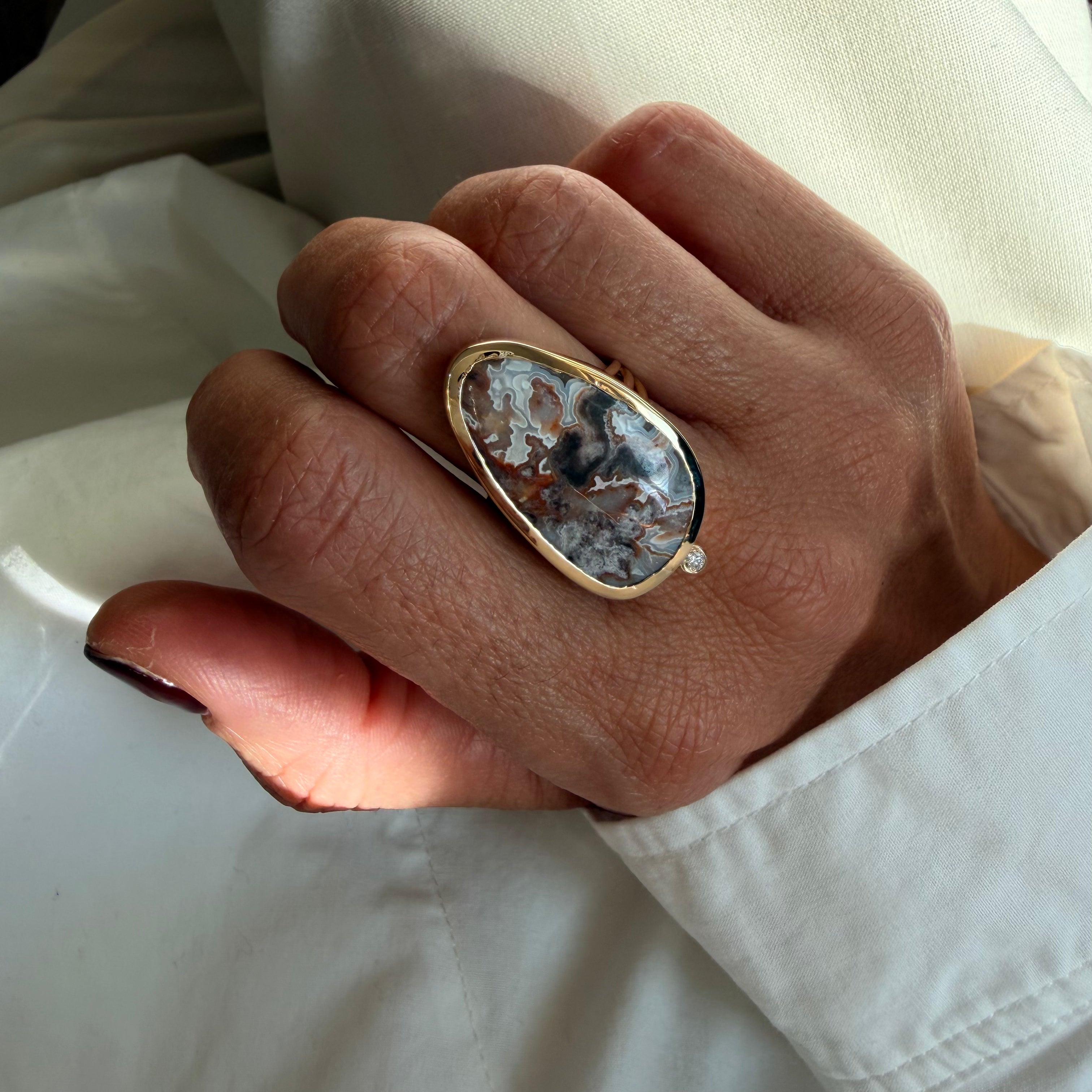 Burgundy Veil — Lace Agate & Diamond Ring