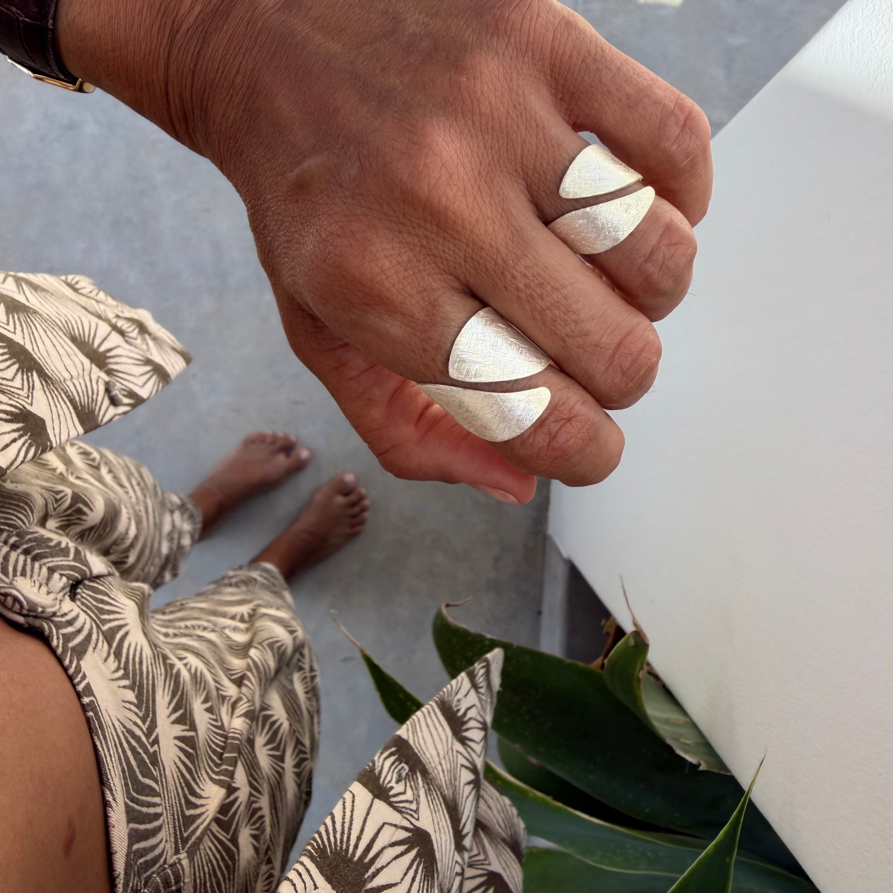 Long Leaf Ring