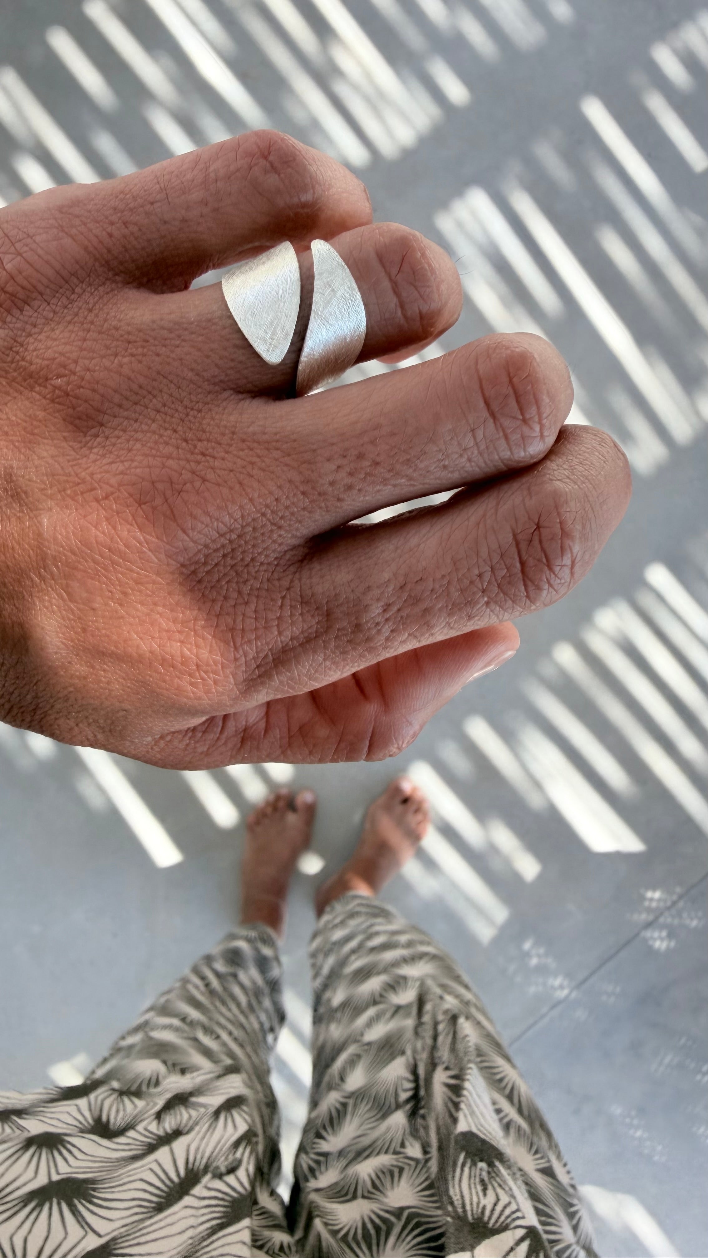 Short Leaf Ring
