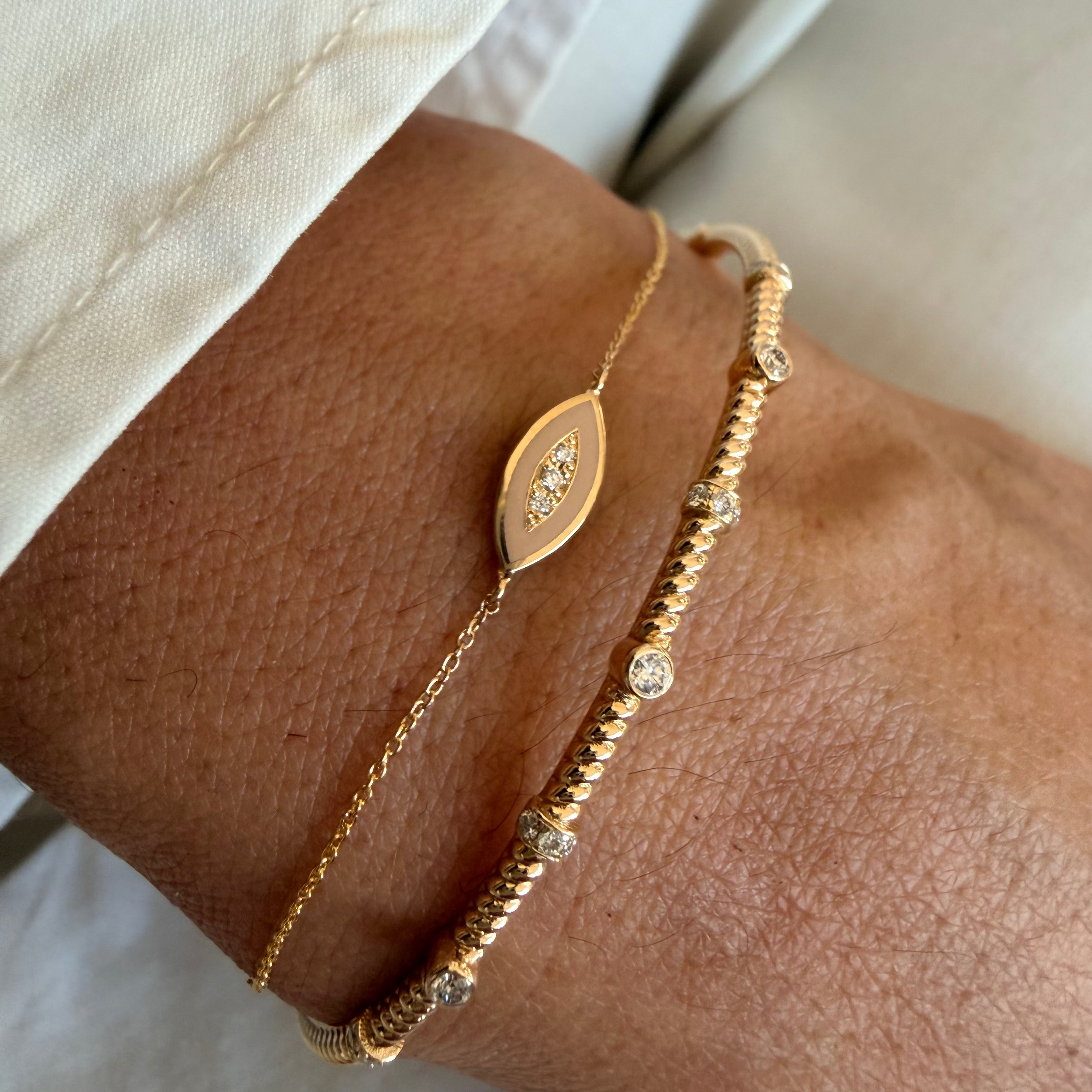 14K Gold Chain Bracelet with Navette Nude Enamel Diamond Motif