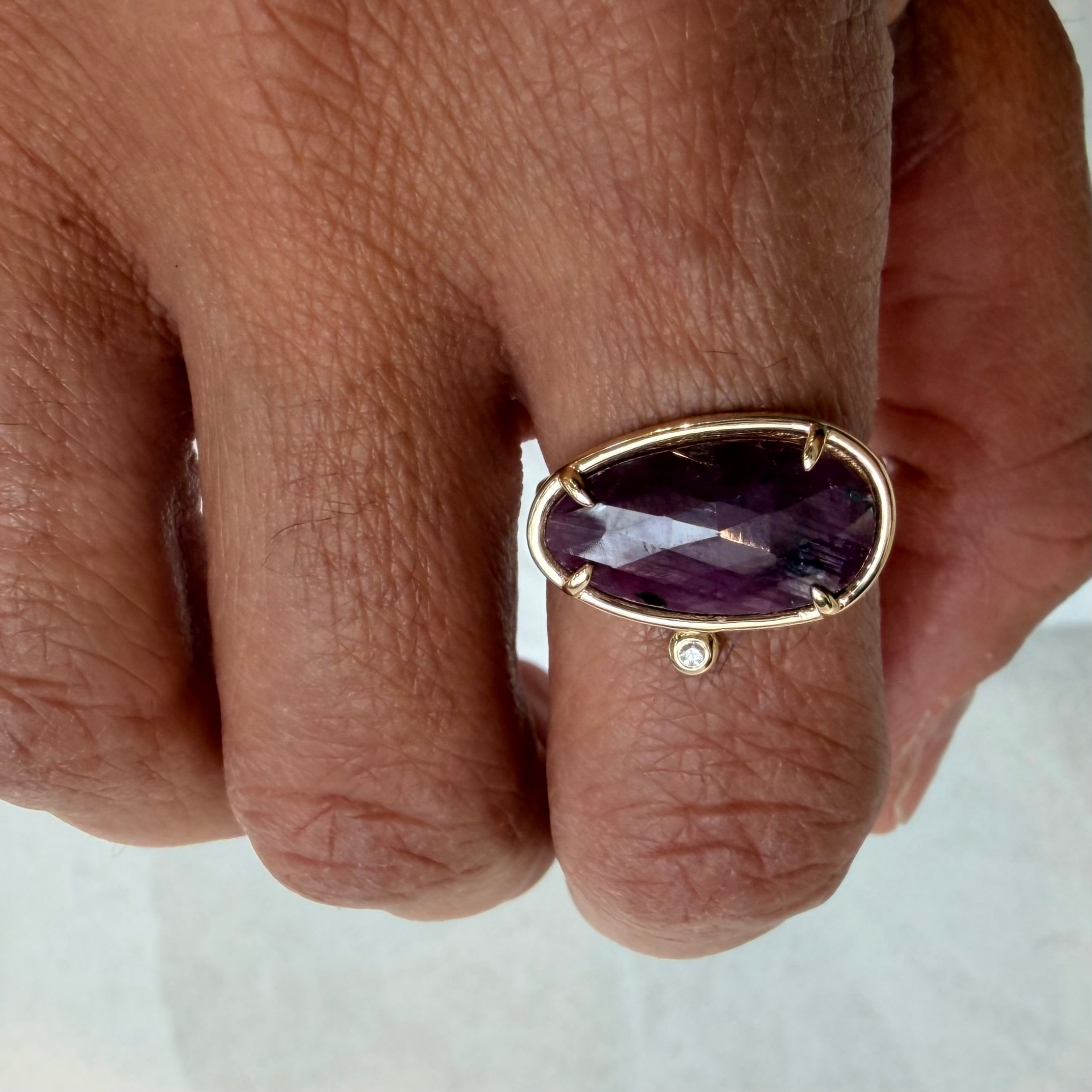 Crimson Whisper – 14K Gold Ring with Ruby & Diamond