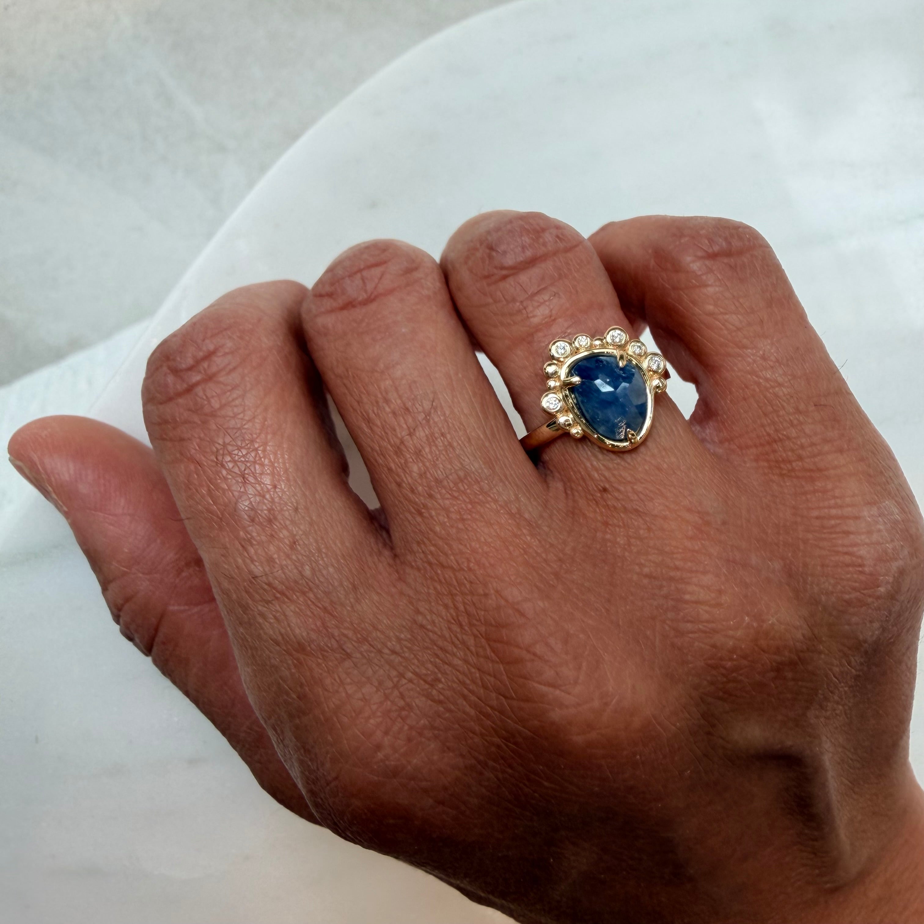 Velvet Tide  – 14K Gold Ring with Sapphire & Diamonds