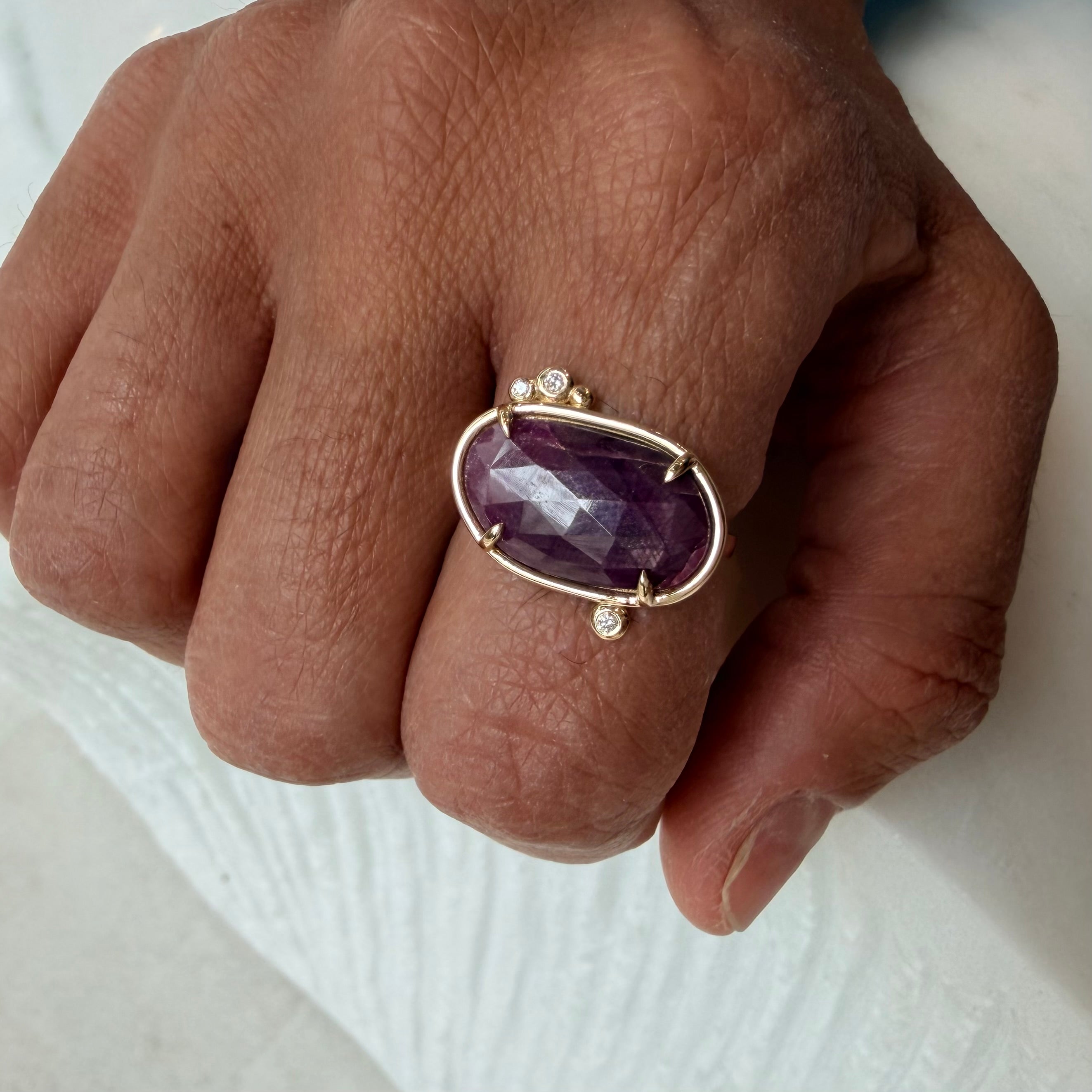 Velvet Oath– 14K Gold Ring with Ruby & Diamonds