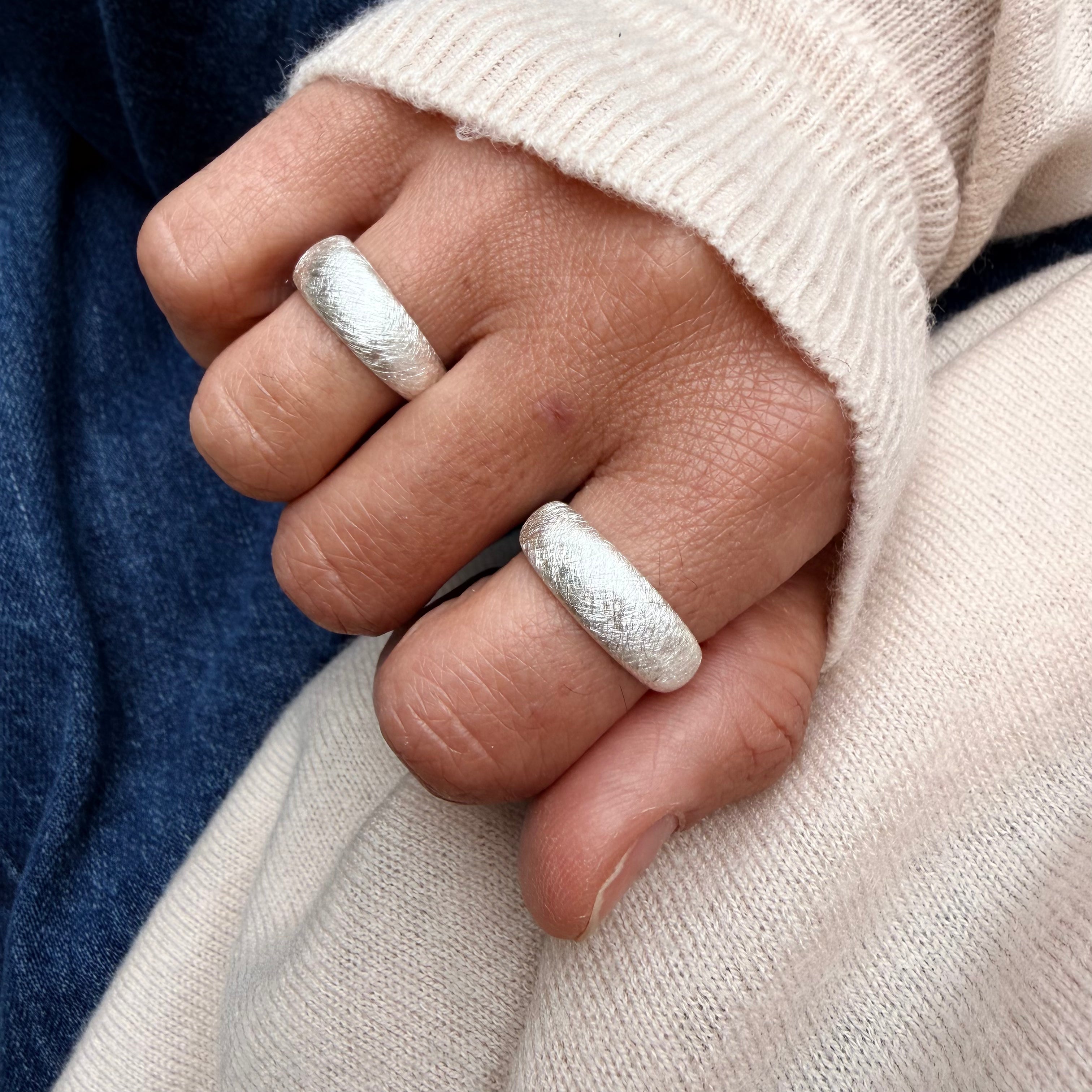 Bold Silver Band