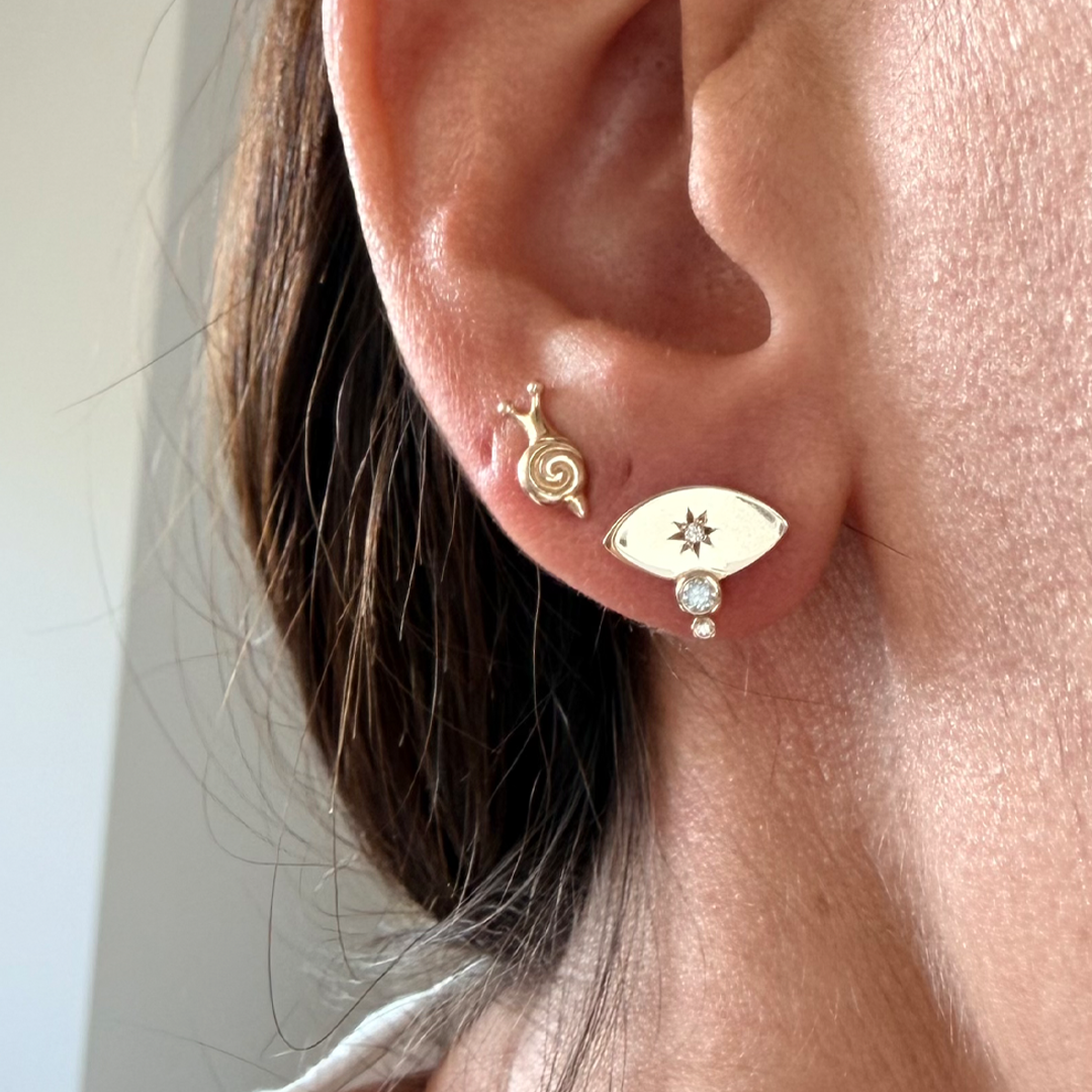 14K Gold Navette Diamond Star Stud Earrings with Diamond