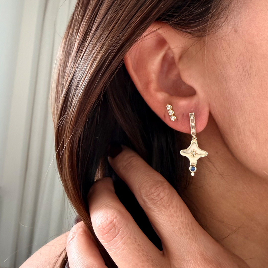 14K Gold Star-Shaped Earring with Diamonds & Sapphire